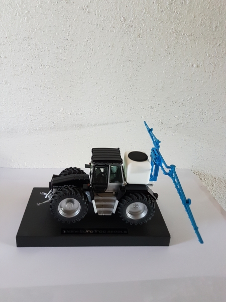 Spritze für Schlüter Eurotrac